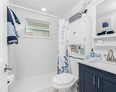26 French Avenue - Photo Thumbnail 5