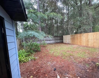 2210 Sw 70th Terrace - Photo Thumbnail 7