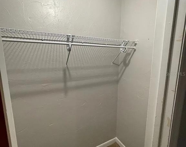 2210 Sw 70th Terrace - Photo Thumbnail 6
