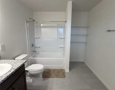 8328 Wilder Pines Avenue - Photo Thumbnail 18