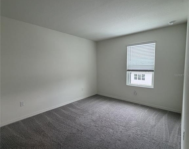 8328 Wilder Pines Avenue - Photo Thumbnail 23