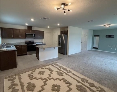 8328 Wilder Pines Avenue - Photo Thumbnail 11
