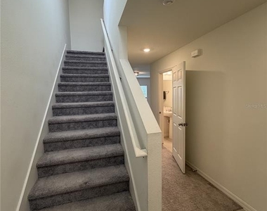 8328 Wilder Pines Avenue - Photo Thumbnail 12