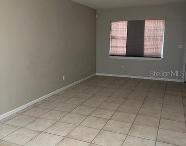 3122 Sw 26th Terrace - Photo Thumbnail 12