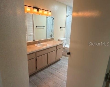 3705 Sw 27th Street - Photo Thumbnail 11