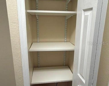 3705 Sw 27th Street - Photo Thumbnail 13