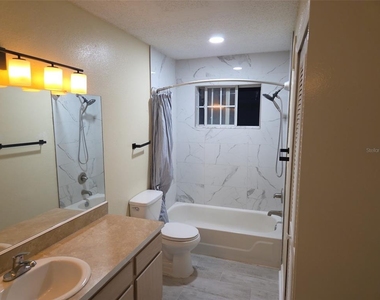 3705 Sw 27th Street - Photo Thumbnail 9