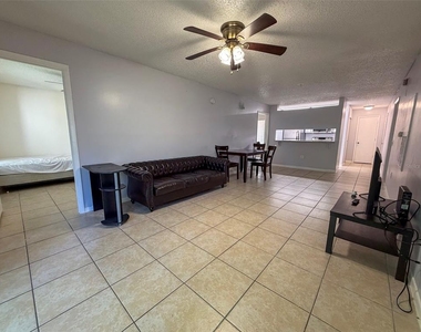 3921 Sw 34th Street - Photo Thumbnail 21