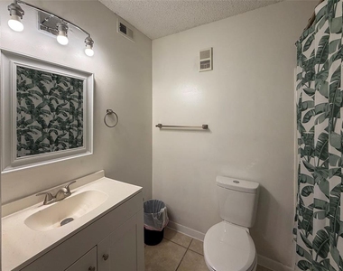 3921 Sw 34th Street - Photo Thumbnail 19