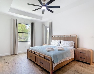 12033 Sarto Lane - Photo Thumbnail 8