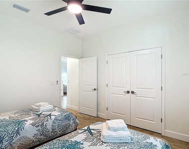 12033 Sarto Lane - Photo Thumbnail 16