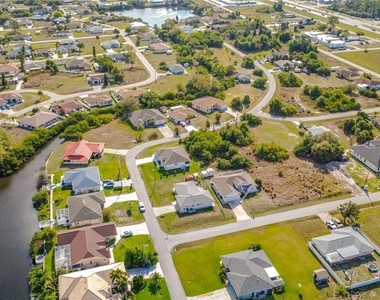12033 Sarto Lane - Photo Thumbnail 25