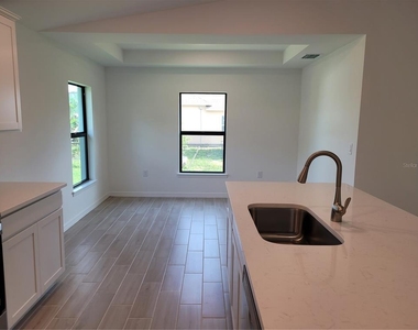 11383 Baggot Avenue - Photo Thumbnail 8