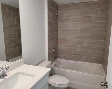 11383 Baggot Avenue - Photo Thumbnail 24