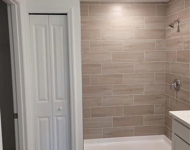 11383 Baggot Avenue - Photo Thumbnail 19