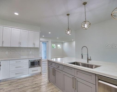 17434 Oro Court - Photo Thumbnail 21