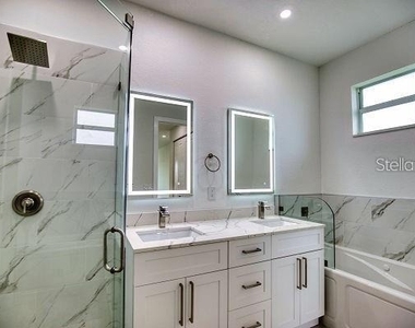 17434 Oro Court - Photo Thumbnail 9