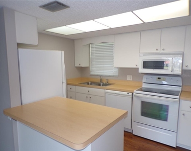 1080 Bal Harbor Boulevard - Photo Thumbnail 6