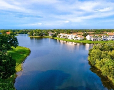 4049 Crockers Lake Boulevard - Photo Thumbnail 18
