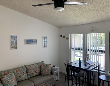4049 Crockers Lake Boulevard - Photo Thumbnail 9