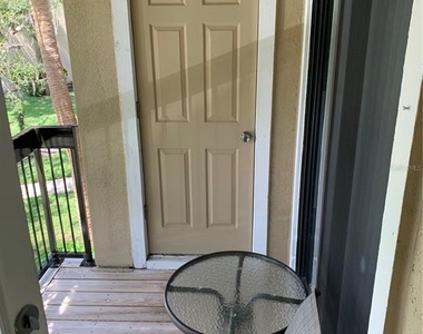 4049 Crockers Lake Boulevard - Photo Thumbnail 12