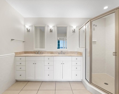536 Bahia Beach Boulevard - Photo Thumbnail 19
