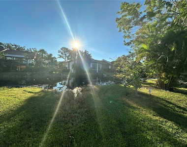4572 Red Maple Road - Photo Thumbnail 24