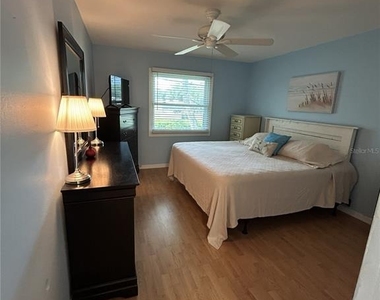 3900 Roxane Boulevard - Photo Thumbnail 2