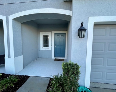6417 Fairmont Lane - Photo Thumbnail 2