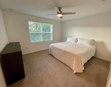 6417 Fairmont Lane - Photo Thumbnail 12