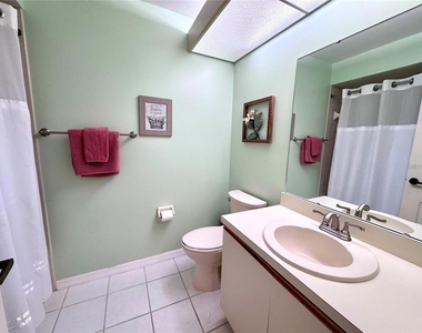 6505 Stone River Road - Photo Thumbnail 9
