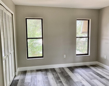 5008 Manatee Avenue W - Photo Thumbnail 9