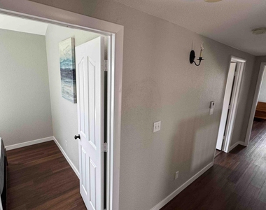 7448 Plaza Taurina Drive - Photo Thumbnail 18