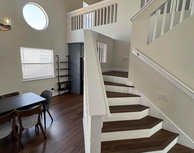 7448 Plaza Taurina Drive - Photo Thumbnail 5