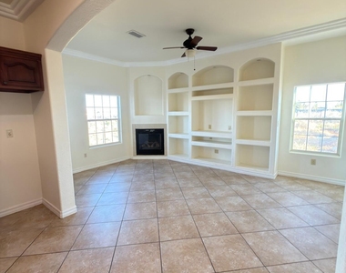5466 Buffalo Creek Drive - Photo Thumbnail 19