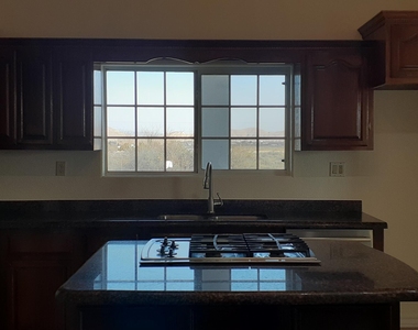 5466 Buffalo Creek Drive - Photo Thumbnail 10