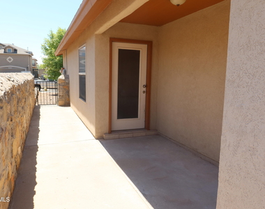 14217 Otter Point Court - Photo Thumbnail 18
