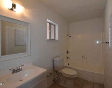 3417 Guthrie Street - Photo Thumbnail 11