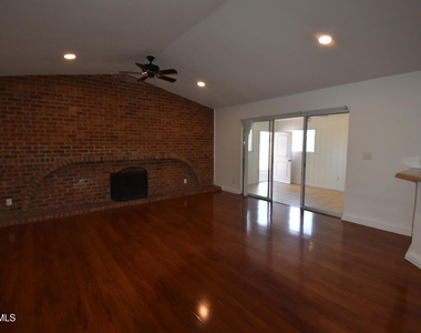 3417 Guthrie Street - Photo Thumbnail 7