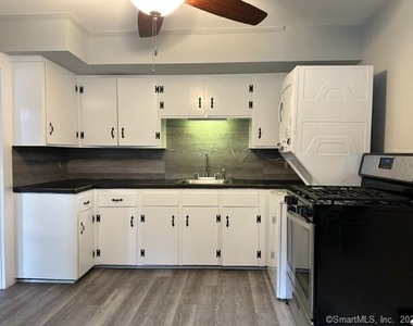 20-22 Allen Street - Photo Thumbnail 4