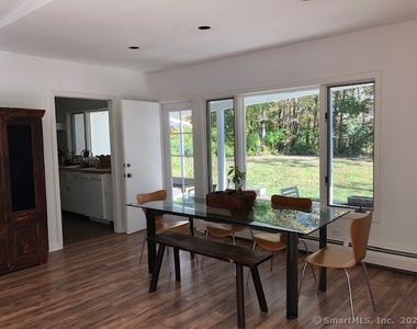 525 Munger Lane - Photo Thumbnail 9