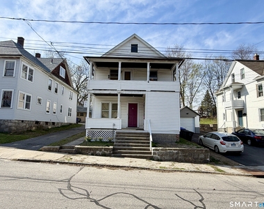 23 Farnham Avenue - Photo Thumbnail 10