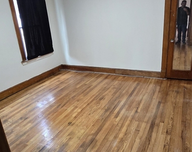 79 Robbins Street - Photo Thumbnail 9