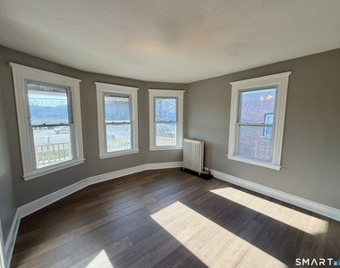 696 Main Street - Photo Thumbnail 9