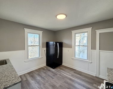 696 Main Street - Photo Thumbnail 2
