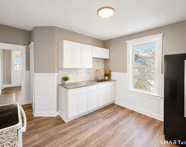 696 Main Street - Photo Thumbnail 2