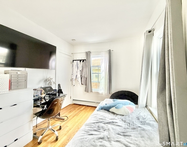10 Linden Place - Photo Thumbnail 5