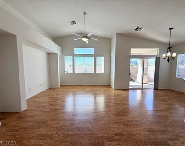 7998 Half Moon Point Drive - Photo Thumbnail 3