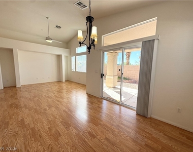 7998 Half Moon Point Drive - Photo Thumbnail 6