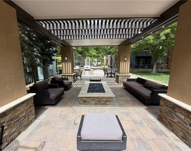 68 E Serene Avenue - Photo Thumbnail 30